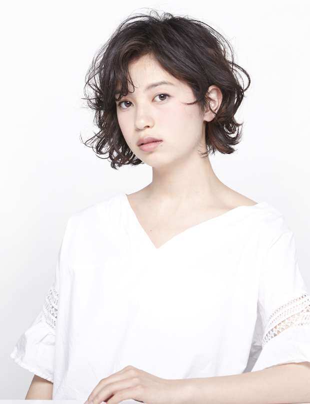 髪型　ヘアカタログ