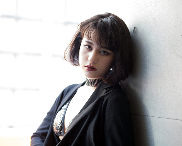 髪型　ヘアカタログ