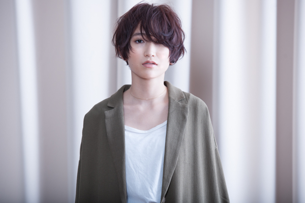髪型　ヘアカタログ