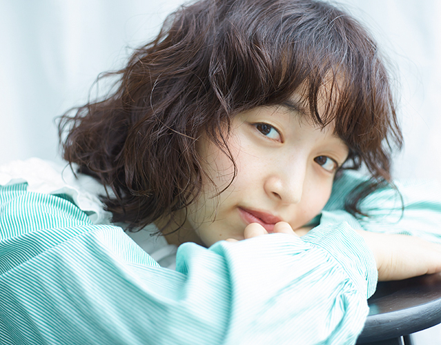 髪型　ヘアカタログ