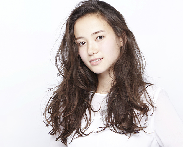 髪型　ヘアカタログ