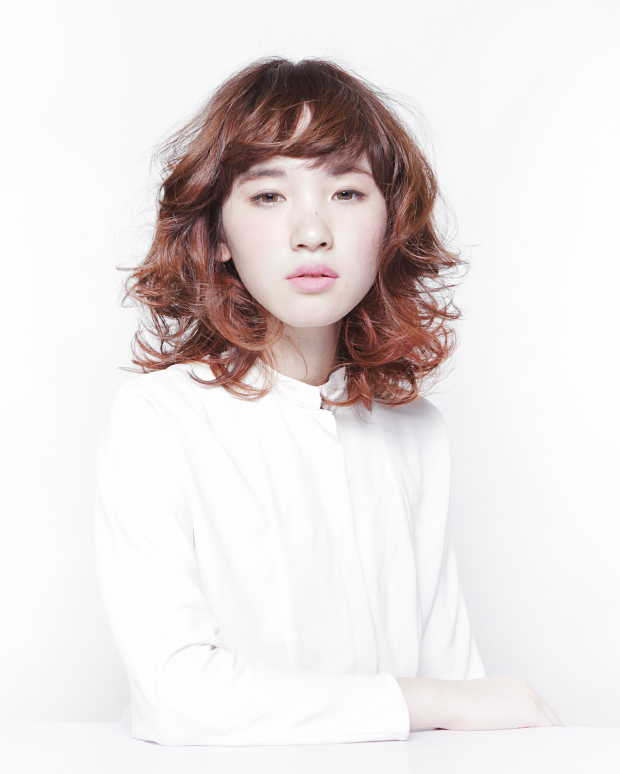 髪型　ヘアカタログ